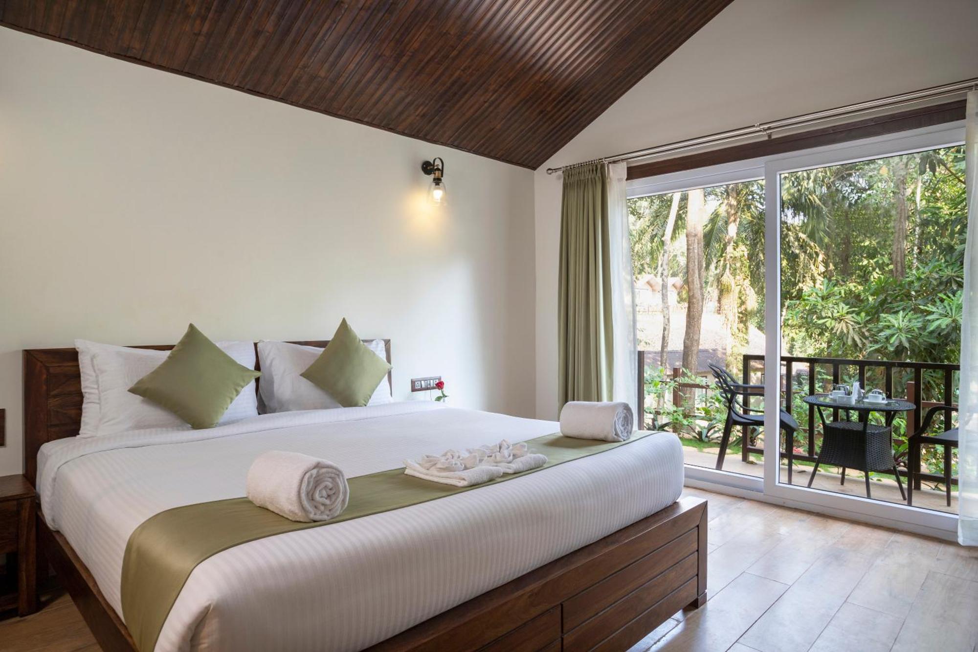 Hotel Stone Wood Premier Gokarna à Gokarna  Extérieur photo
