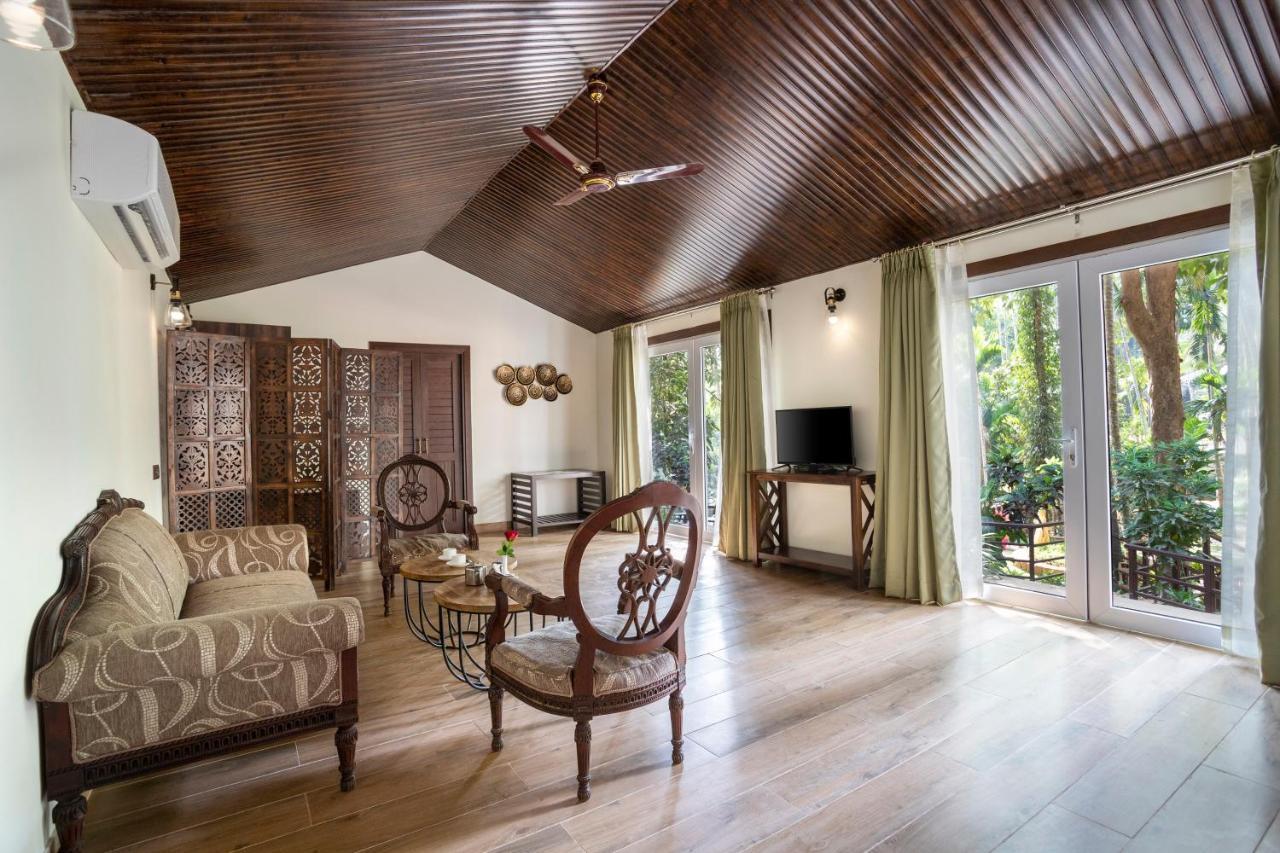 Hotel Stone Wood Premier Gokarna à Gokarna  Extérieur photo