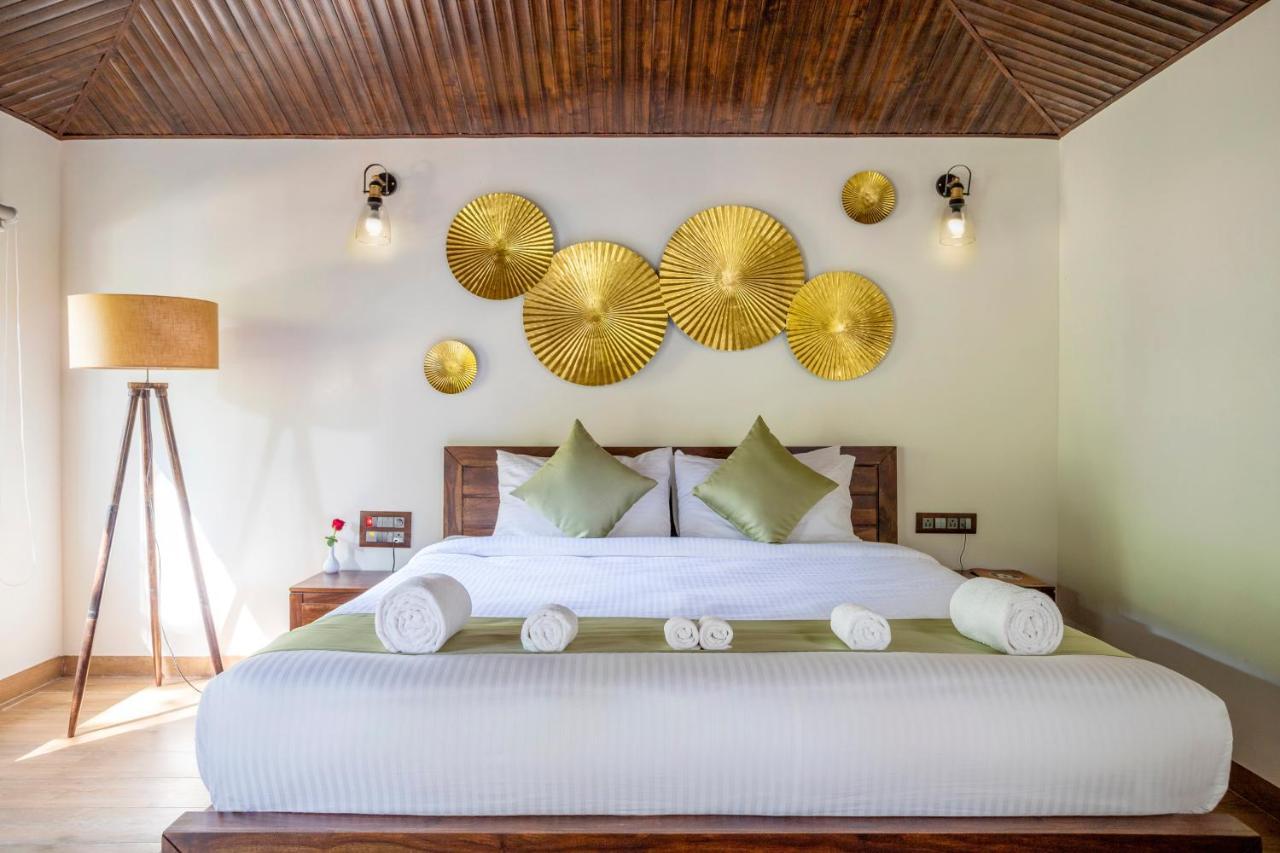 Hotel Stone Wood Premier Gokarna à Gokarna  Extérieur photo